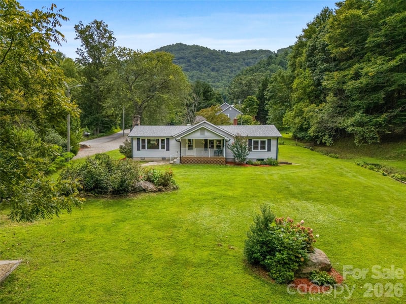 91 Rice Branch Road, Asheville, NC - 4 beds, 2 baths, 1,834 sqft - $650,000