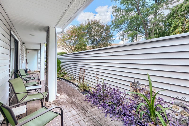 1634 Hollow Drive D, Charlotte, NC - 4 beds, 2 baths, 1,348 sqft - $250,000