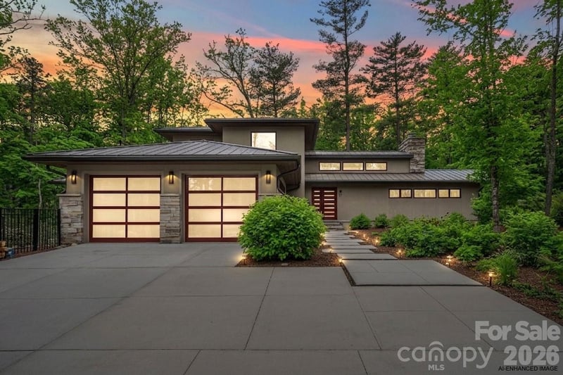 27 Hawberry Court, Asheville, NC - 4 beds, 3.5 baths, 4,377 sqft - $1,490,000