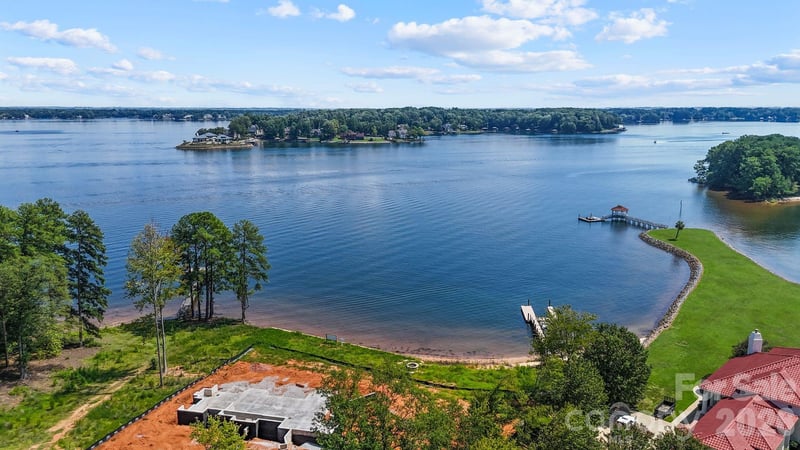 7928 Pine Cove Lane, Denver, NC - 4 beds, 5.5 baths, 7,022 sqft - $6,500,000