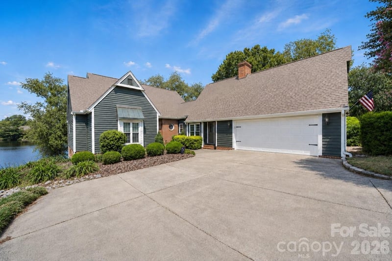 445 Cranborne Chase None, Fort Mill, SC - 6 beds, 4 baths, 4,452 sqft - $824,900