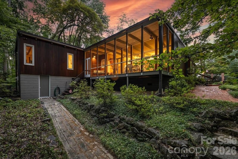 501 Ellsworth Road, Charlotte, NC - 3 beds, 2.5 baths, 2,123 sqft - $1,295,000