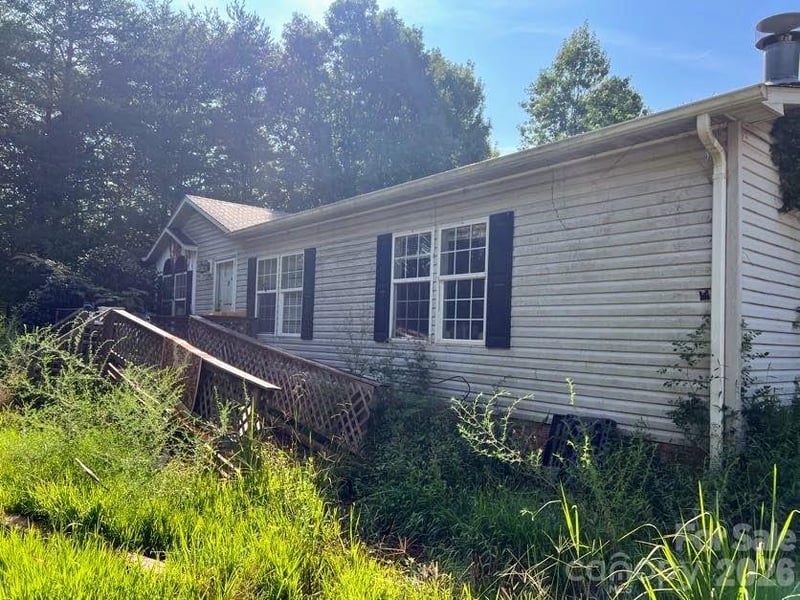366 Shires Road, Ellenboro, NC - 3 beds, 2 baths, 1,782 sqft - $169,000