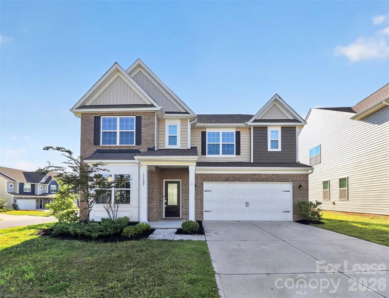 13622 Pontchatrain Avenue, Charlotte, NC - 5 beds, 4.5 baths, 3,269 sqft - $3,100