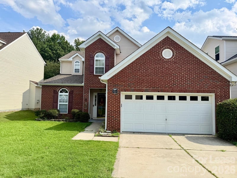 17434 Westmill Lane, Charlotte, NC - 4 beds, 2.5 baths, 2,482 sqft - $2,550