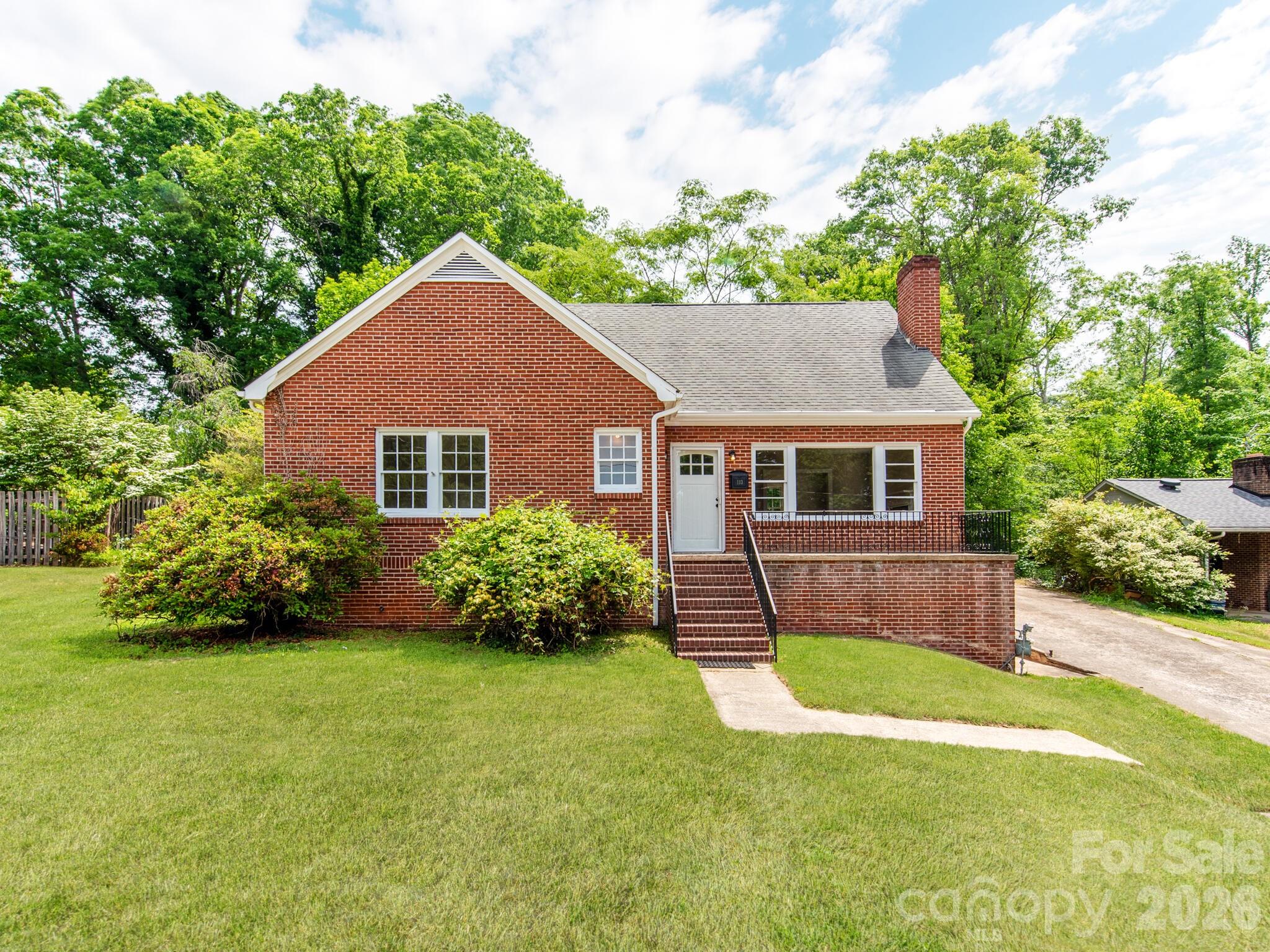 113 Falls Street, Morganton, NC. property listing photo