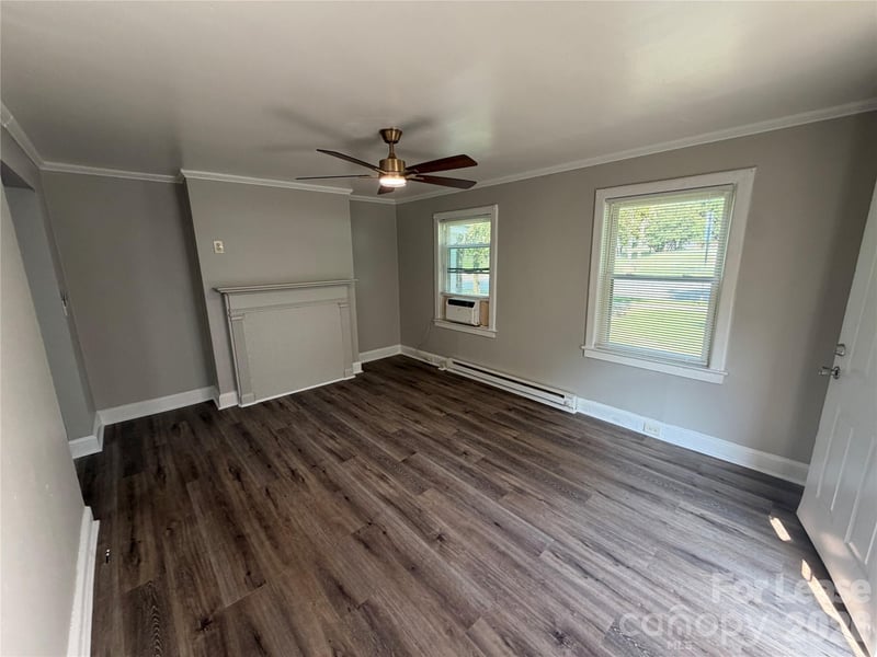 3518 The Plaza, Charlotte, NC - 1 bed, 1 bath - $1,145