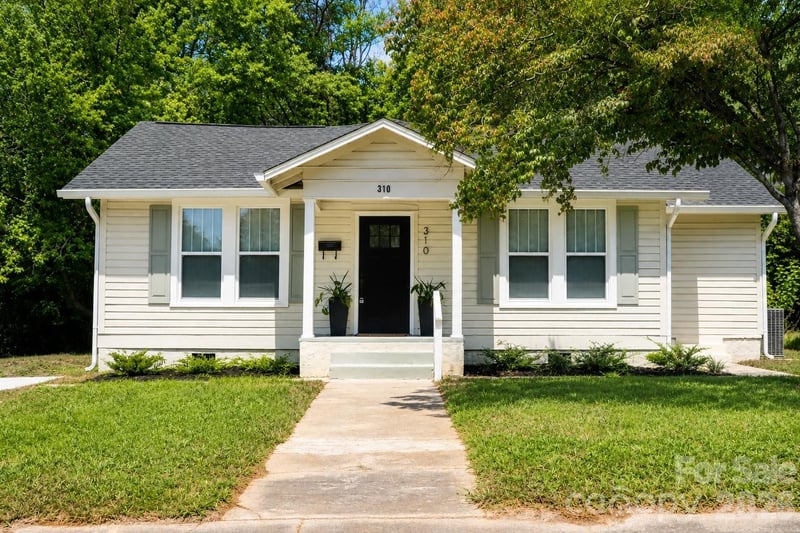 310 Elm Street, Lancaster, SC - 3 beds, 2 baths, 1,965 sqft - $278,000
