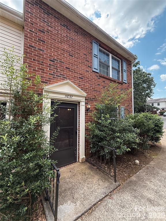 11037 Hunter Trail Lane, Charlotte, NC. property listing photo