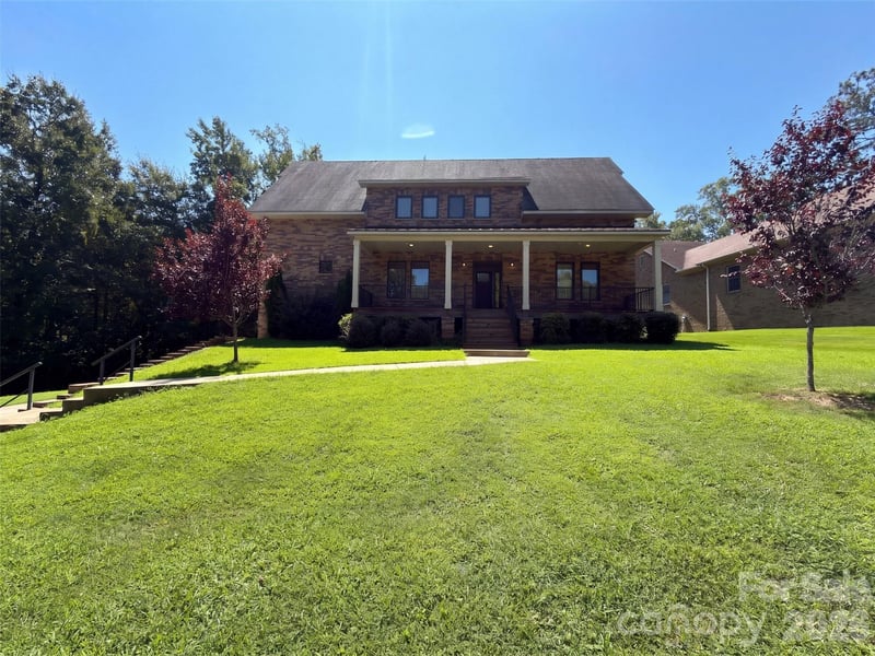 132 Cottage Creek Court, York, SC - 3 beds, 3.5 baths, 2,816 sqft - $750,000