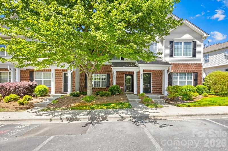 3053 Summerfield Ridge Lane Apt 4, Charlotte, NC - 3 beds, 2.5 baths, 1,386 sqft - $289,000