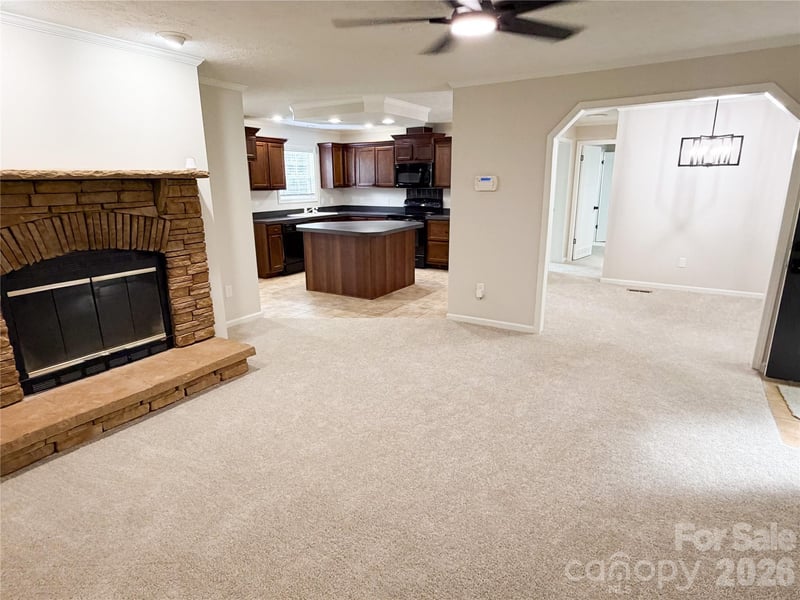 3556 Oakwood Avenue, Claremont, NC - 3 beds, 2 baths, 1,564 sqft - $239,900