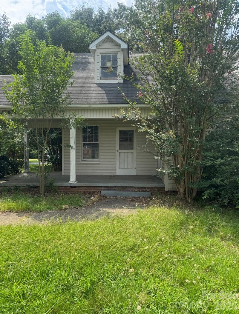 903 W Main Street, Rockwell, NC - 2 baths - $300,000