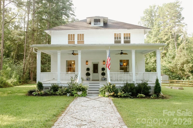 2100 Little Gold Road, Concord, NC - 3 beds, 3 baths, 3,170 sqft - $750,000