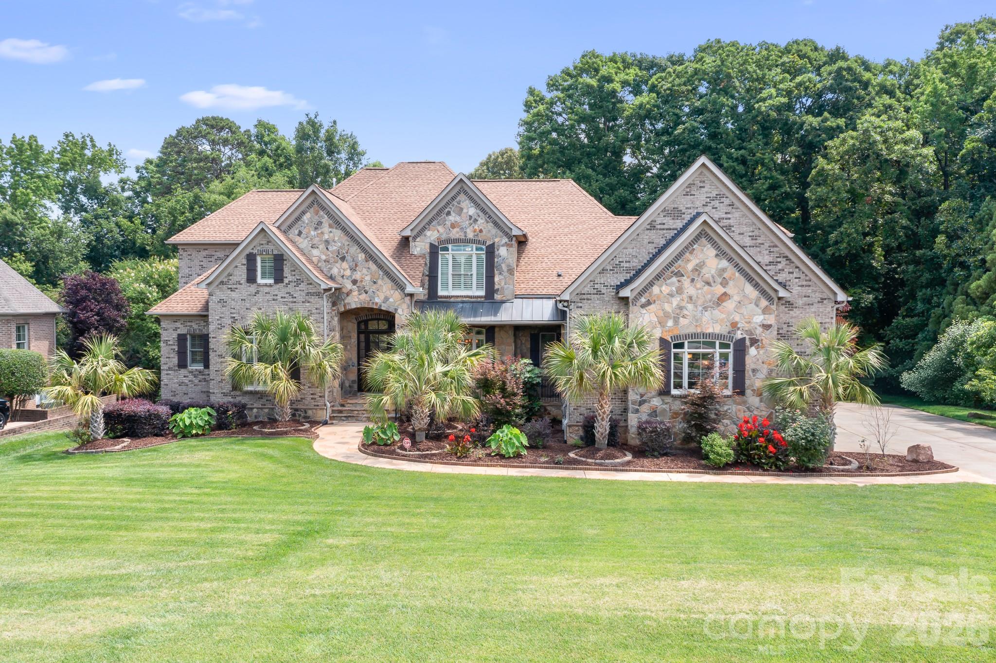 2215 Whiskery Drive, Waxhaw, NC. property listing photo