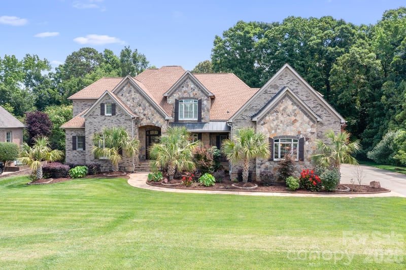 2215 Whiskery Drive, Waxhaw, NC - 6 beds, 5.5 baths, 7,177 sqft - $1,574,000