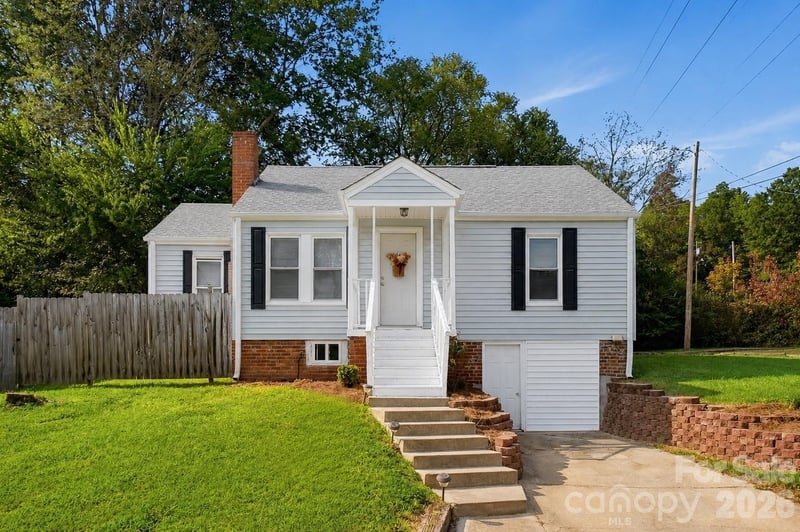 714 Parker Street, Albemarle, NC - 2 beds, 1 bath, 938 sqft - $185,000