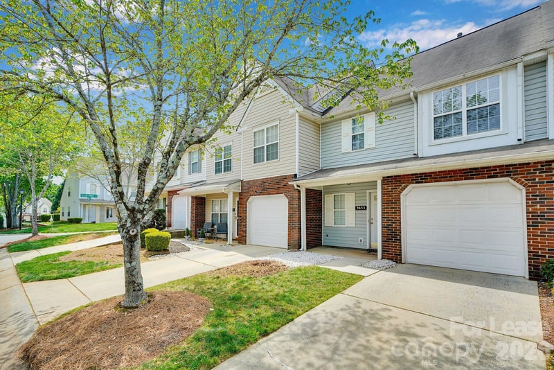 9653 Terrier Way, Charlotte, NC - 2 beds, 2.5 baths, 1,432 sqft - $1,750