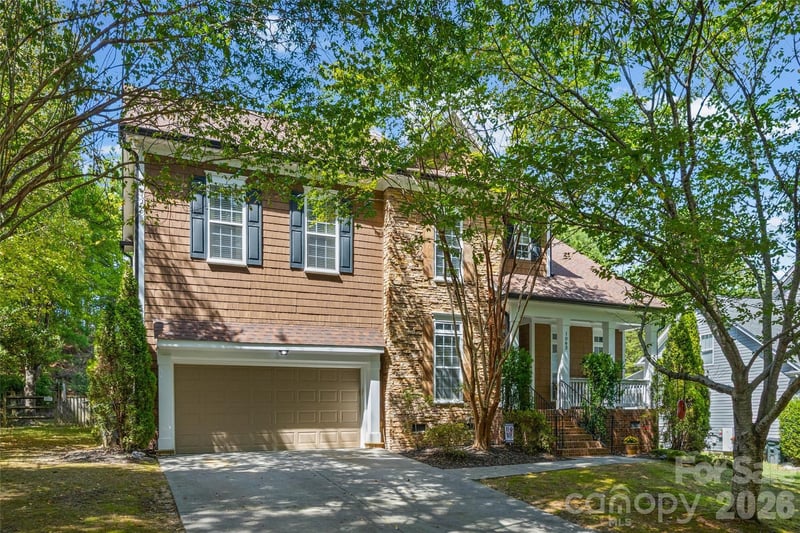 1063 Hunters Run Drive, Tega Cay, SC - 5 beds, 2.5 baths, 2,994 sqft - $700,000