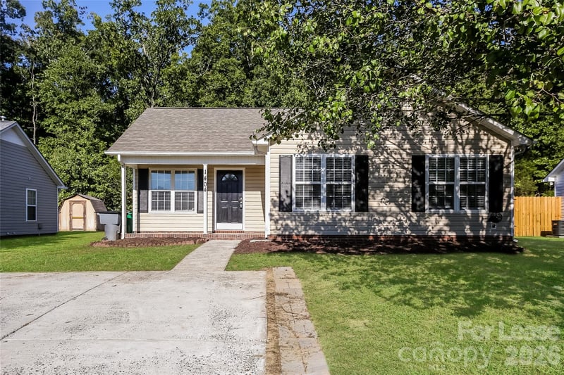 1404 Bells Knox Road, Charlotte, NC - 3 beds, 2 baths - $1,745