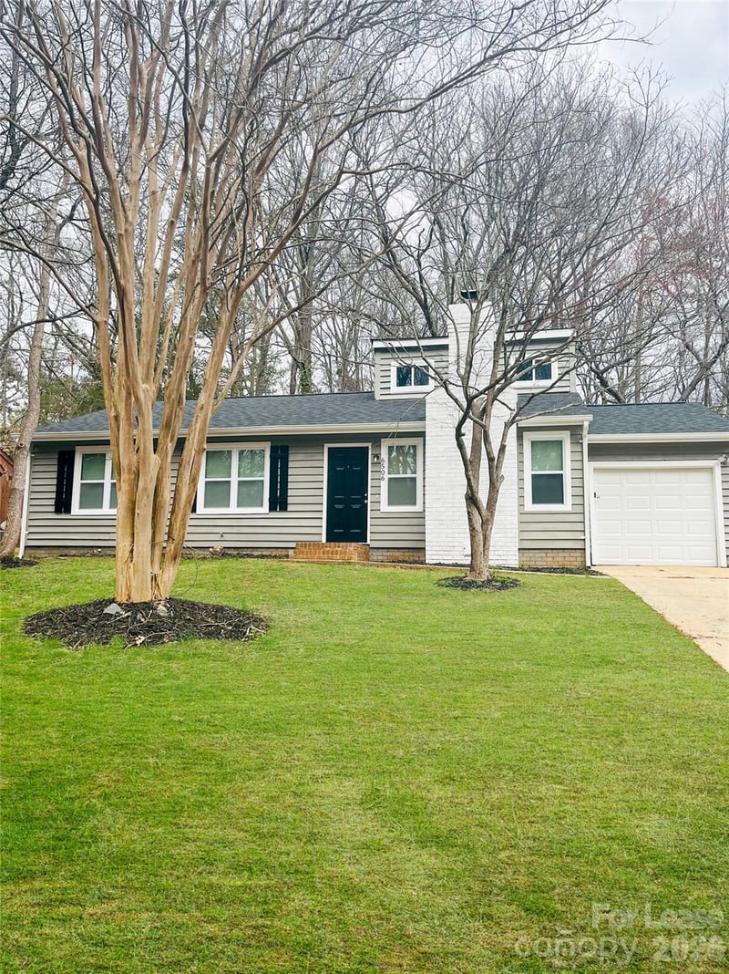 6506 Santa Cruz Trail, Charlotte, NC - 3 beds, 2 baths - $1,810