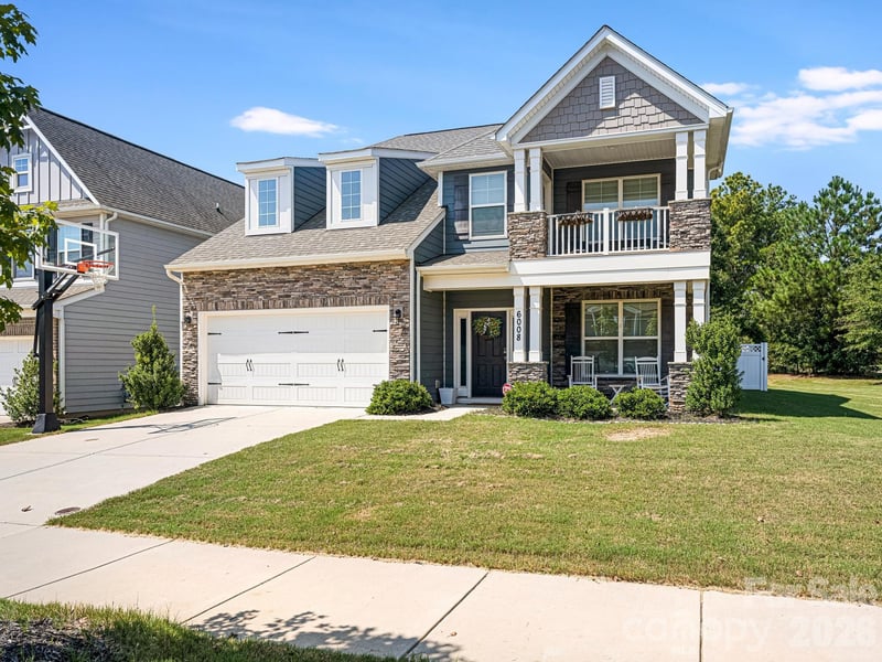 6008 Hampstead Pond Lane, Matthews, NC - 5 beds, 4 baths, 2,927 sqft - $599,500