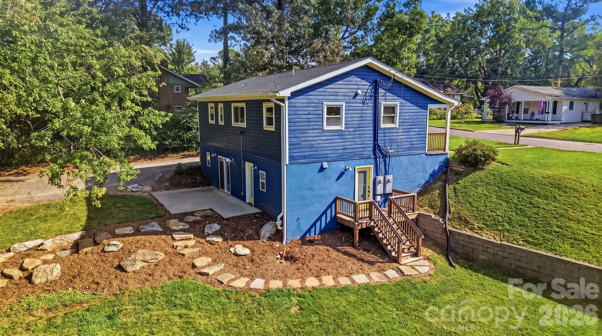 77 Trotter Place, Asheville, NC. property listing photo