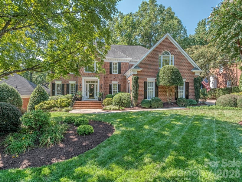 9707 St Barts Lane, Huntersville, NC - 5 beds, 2.5 baths, 3,405 sqft - $849,900