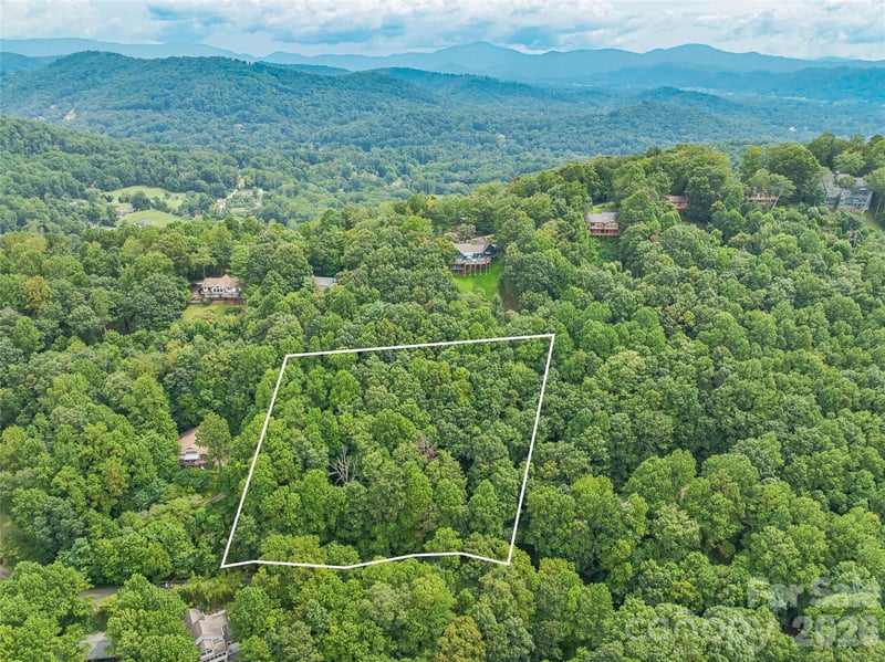1.54 Acres Breezeway Drive, Asheville, NC -  - $75,000
