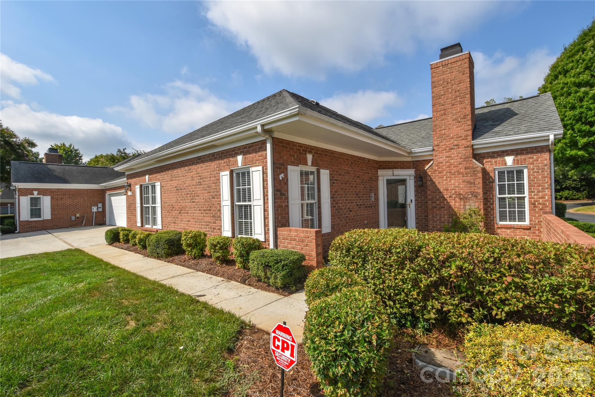 8332 Highland Glen Drive, Charlotte, NC. property listing photo