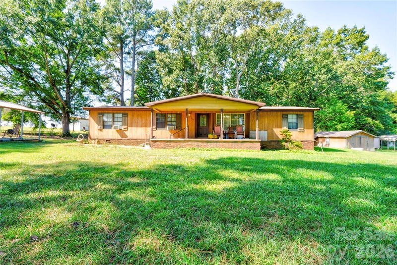 807 Johnnie Bridges Road, Shelby, NC - 3 beds, 2 baths, 1,440 sqft - $100,000