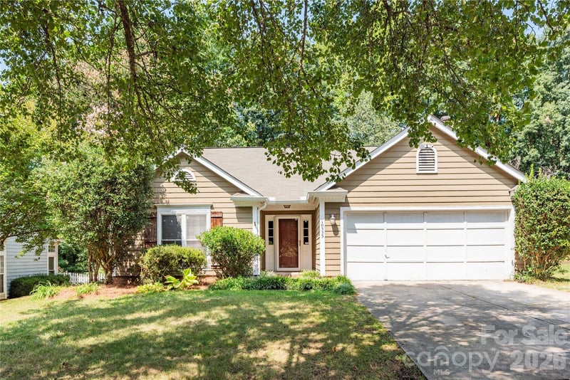10333 Danesway Lane, Cornelius, NC - 3 beds, 2 baths, 1,519 sqft - $409,000