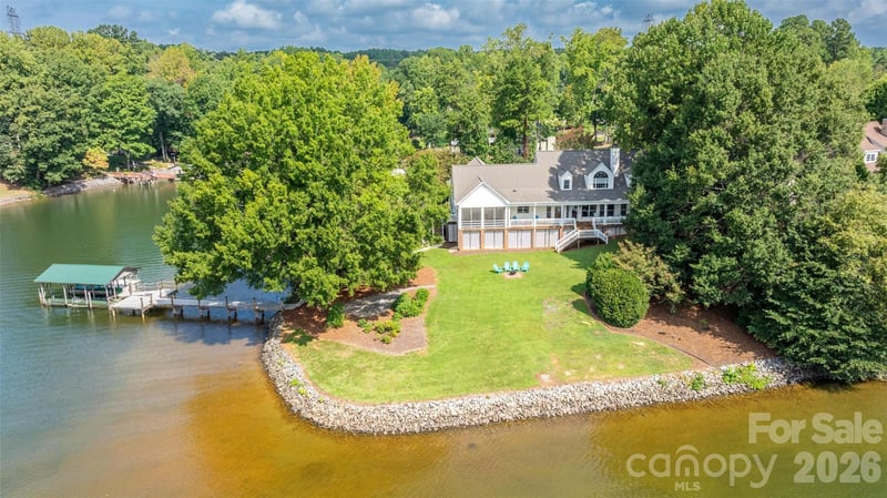 111 Leesburg Lane, Troutman, NC - 3 beds, 3 baths, 3,893 sqft - $1,700,000