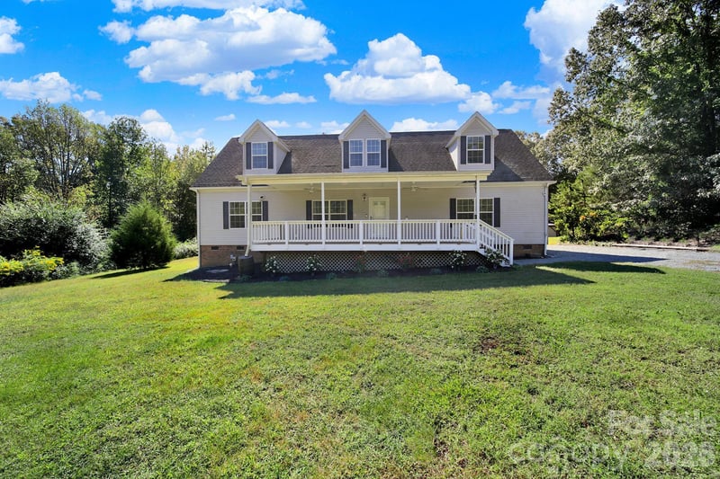 415 Maye Street, Wingate, NC - 4 beds, 3 baths, 2,523 sqft - $460,000