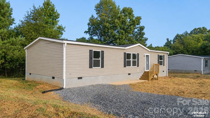 2203 Kingston Road, Kingstown, NC - 3 beds, 2 baths, 1,493 sqft - $214,900