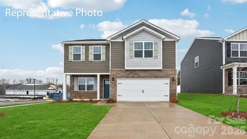 472 Dazzle Loop, Newton, NC - 4 beds, 2.5 baths, 2,164 sqft - $331,190
