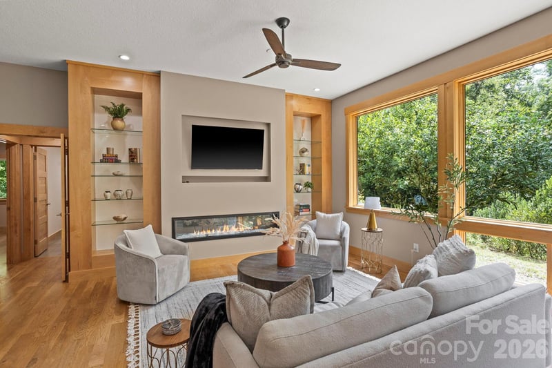 36 Ravenwood Drive, Fletcher, NC - 3 beds, 2 baths, 2,076 sqft - $850,000