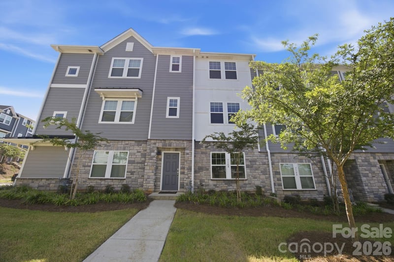 7148 Bryce Avenue, Charlotte, NC - 4 beds, 3.5 baths, 2,102 sqft - $399,999