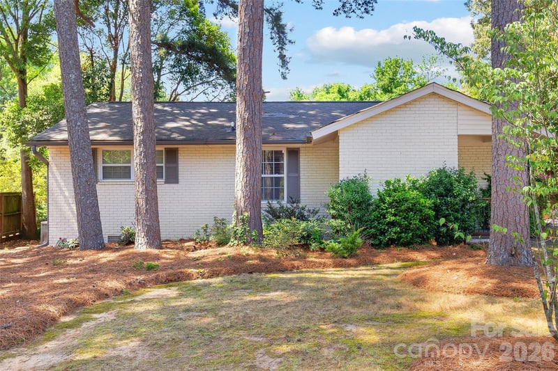 4828 Gilmore Drive, Charlotte, NC - 3 beds, 1.5 baths, 1,067 sqft - $439,000