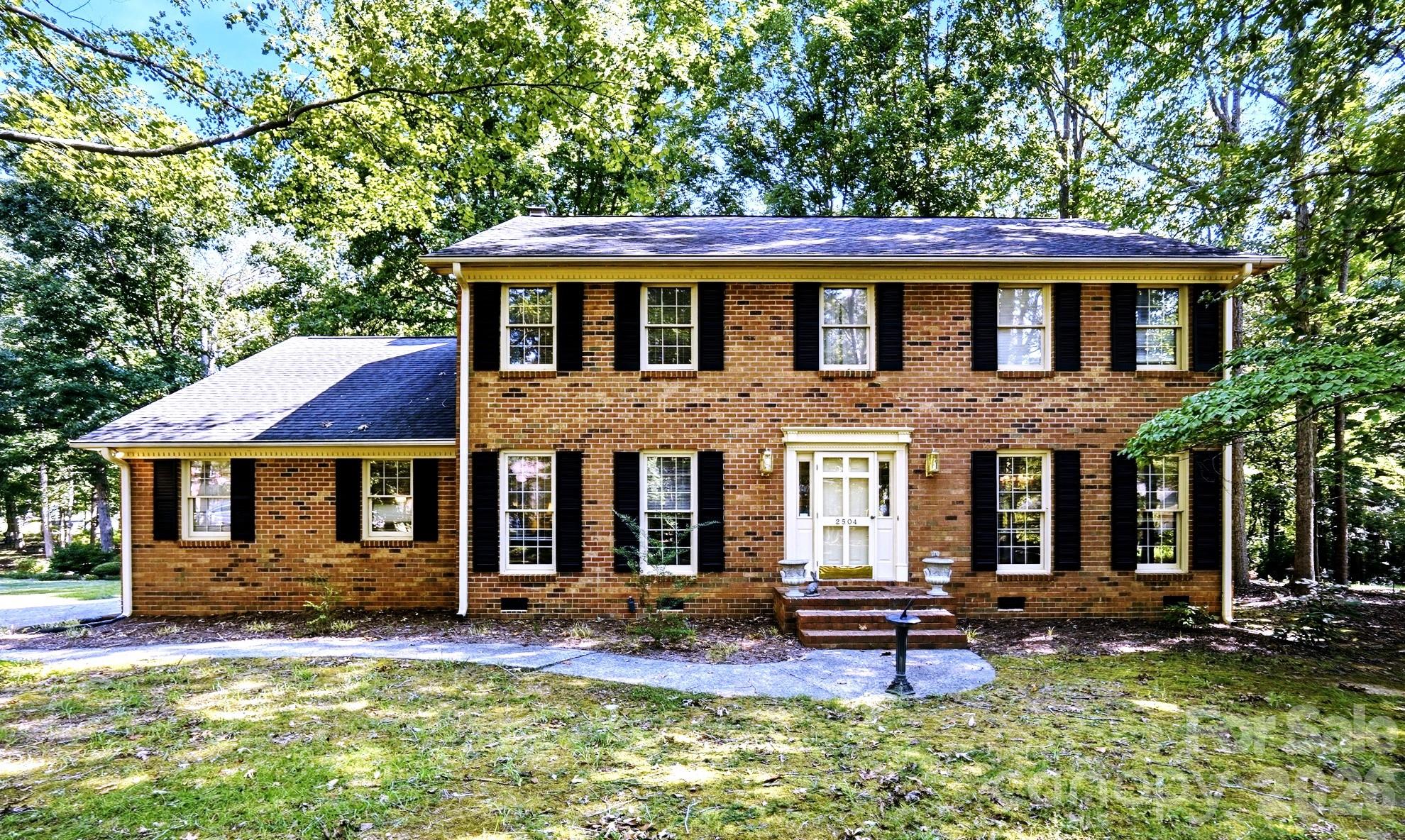 2504 Knights Ct, Monroe, NC 28110. property listing photo