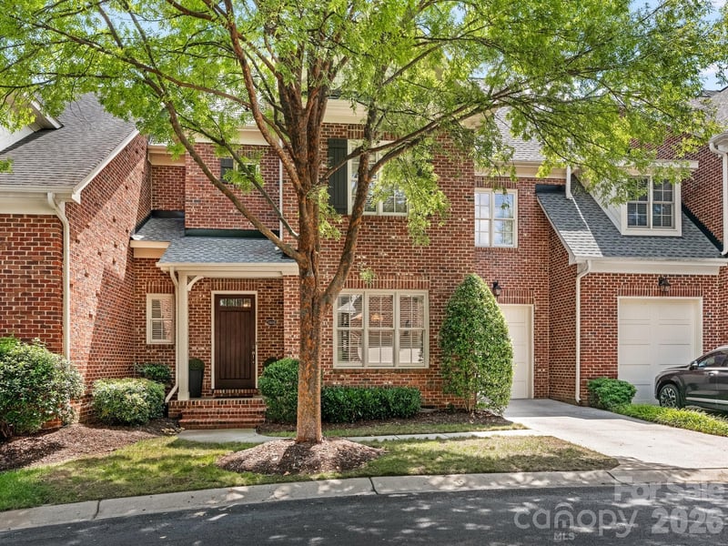 2808 Gablestone Way, Charlotte, NC - 3 beds, 2.5 baths, 2,444 sqft - $850,000