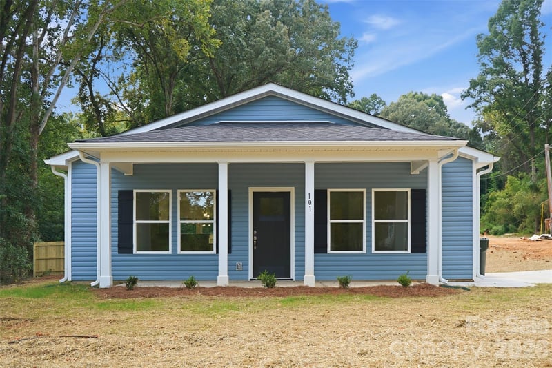 101 Swink Street SW, Concord, NC - 3 beds, 2 baths, 1,336 sqft - $289,000