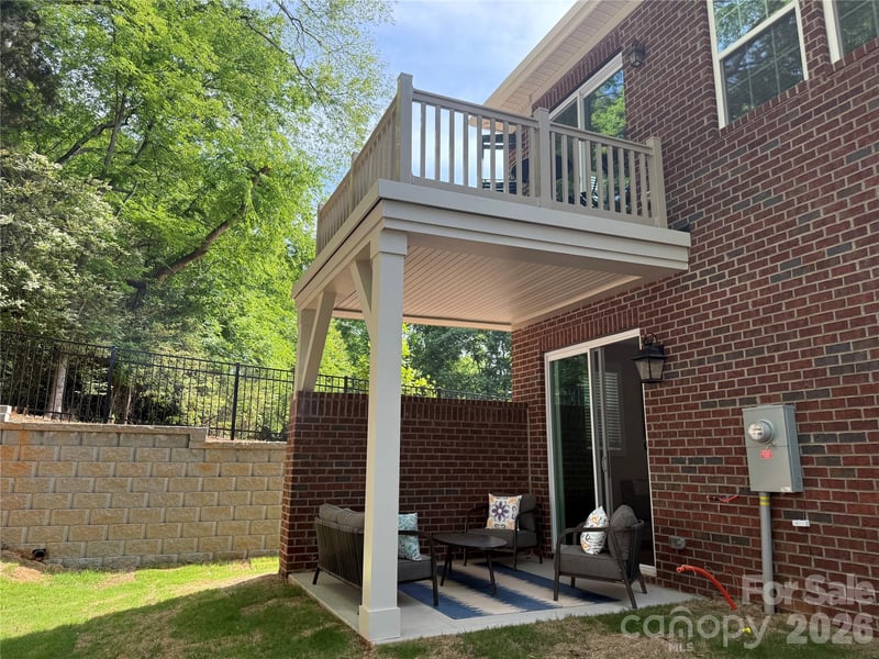 12123 Lavinia Lane, Charlotte, NC - 4 beds, 3.5 baths, 2,569 sqft - $749,990