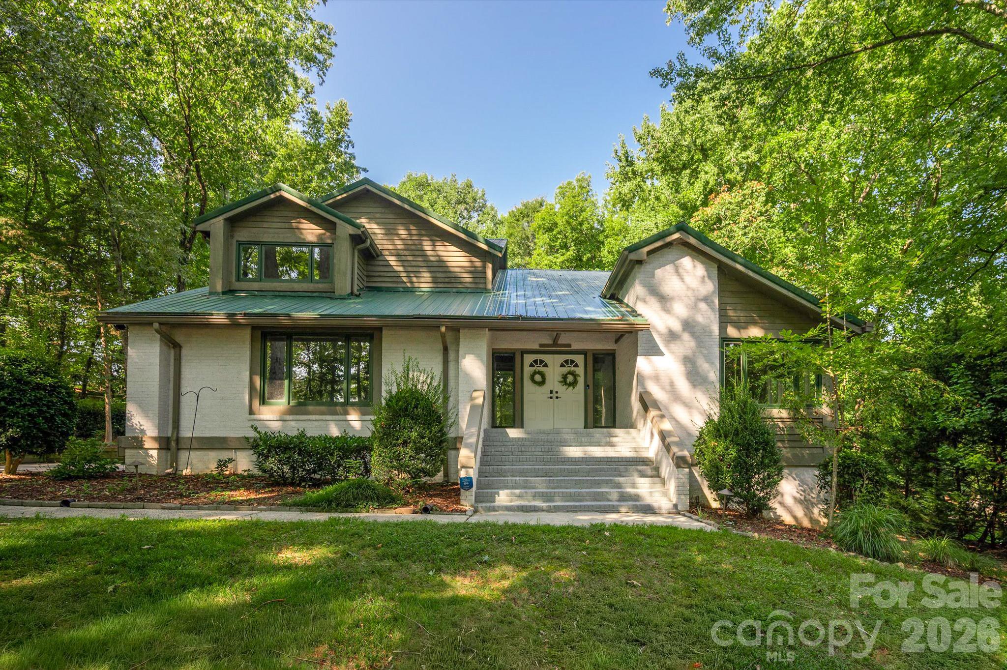 4418 Horseshoe Bend, Matthews, NC. property listing photo