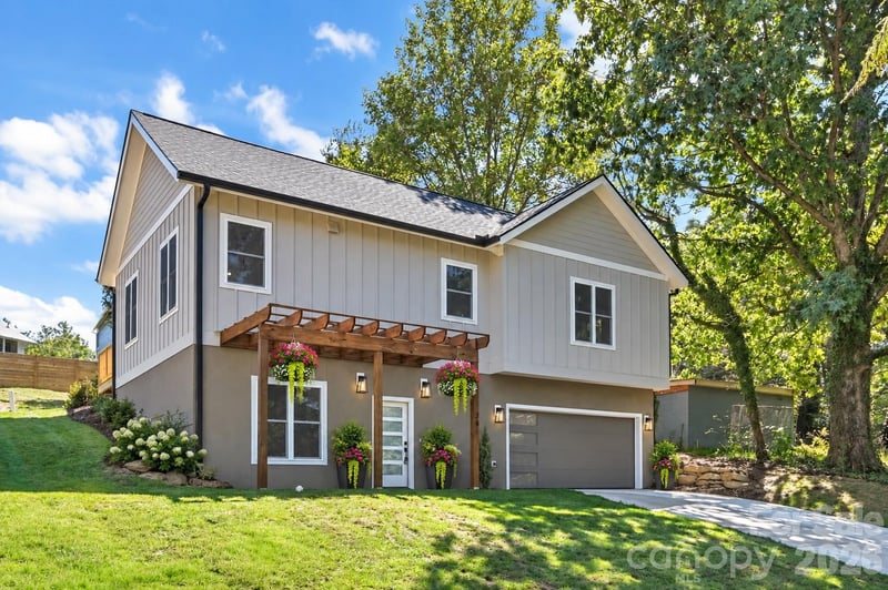 34 Mountain View Road, Asheville, NC - 3 beds, 3 baths, 1,943 sqft - $639,900