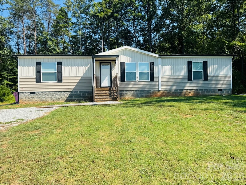 6380 Old US 70 Highway, Cleveland, NC - 3 beds, 2 baths, 1,498 sqft - $275,000
