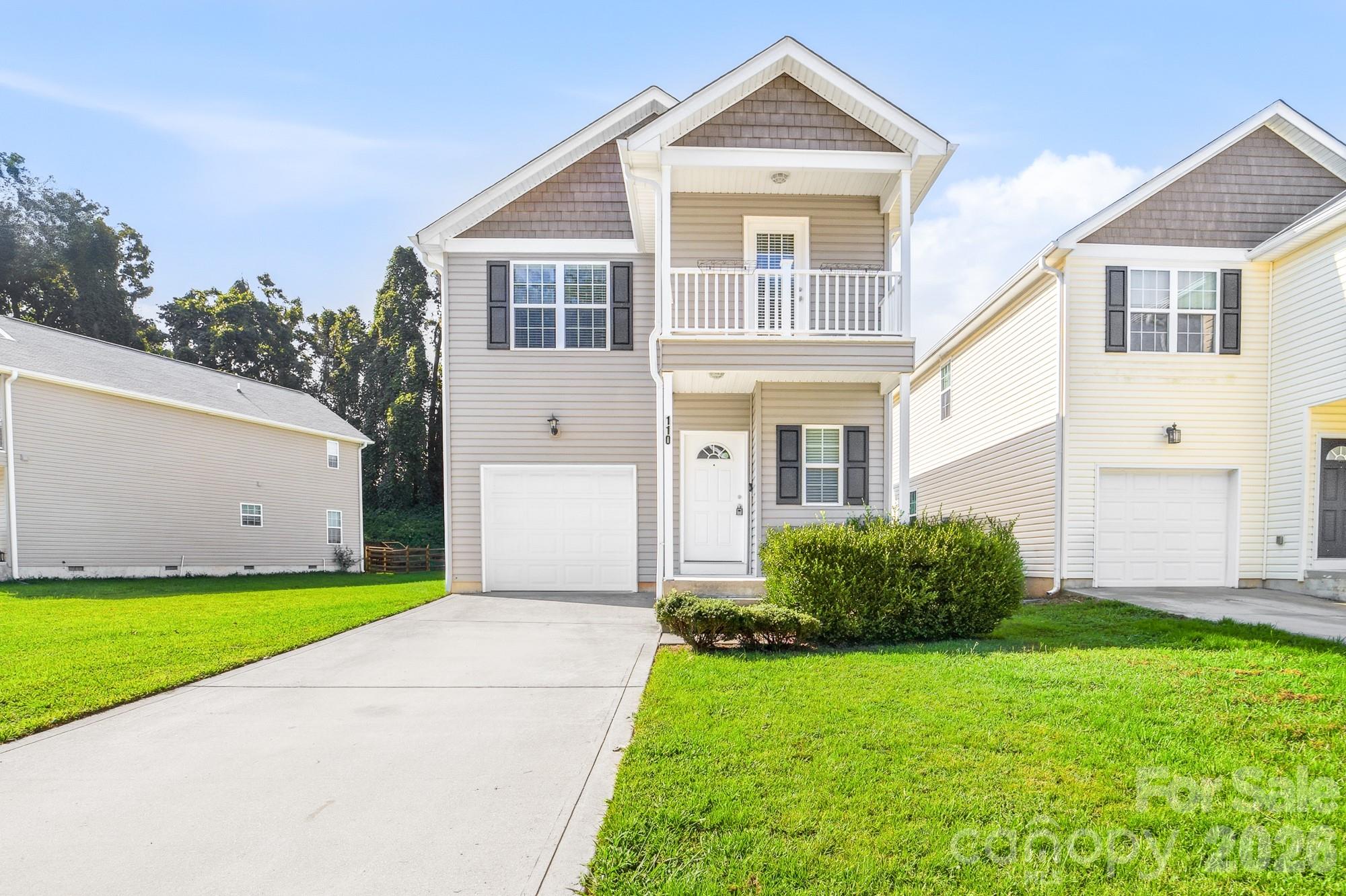 110 Lookout Point Pl, Mooresville, NC 28115. property listing photo