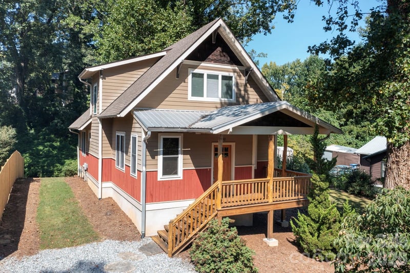 32 Florida Avenue, Asheville, NC - 3 beds, 2.5 baths, 1,633 sqft - $649,000