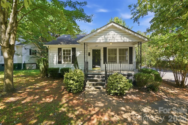 1327 Eden Terrace, Rock Hill, SC - 2 beds, 1 bath, 724 sqft - $230,000