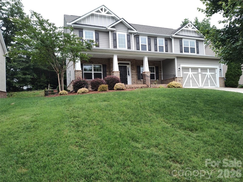 9415 Segundo Lane, Charlotte, NC - 5 beds, 2.5 baths, 2,892 sqft - $535,000